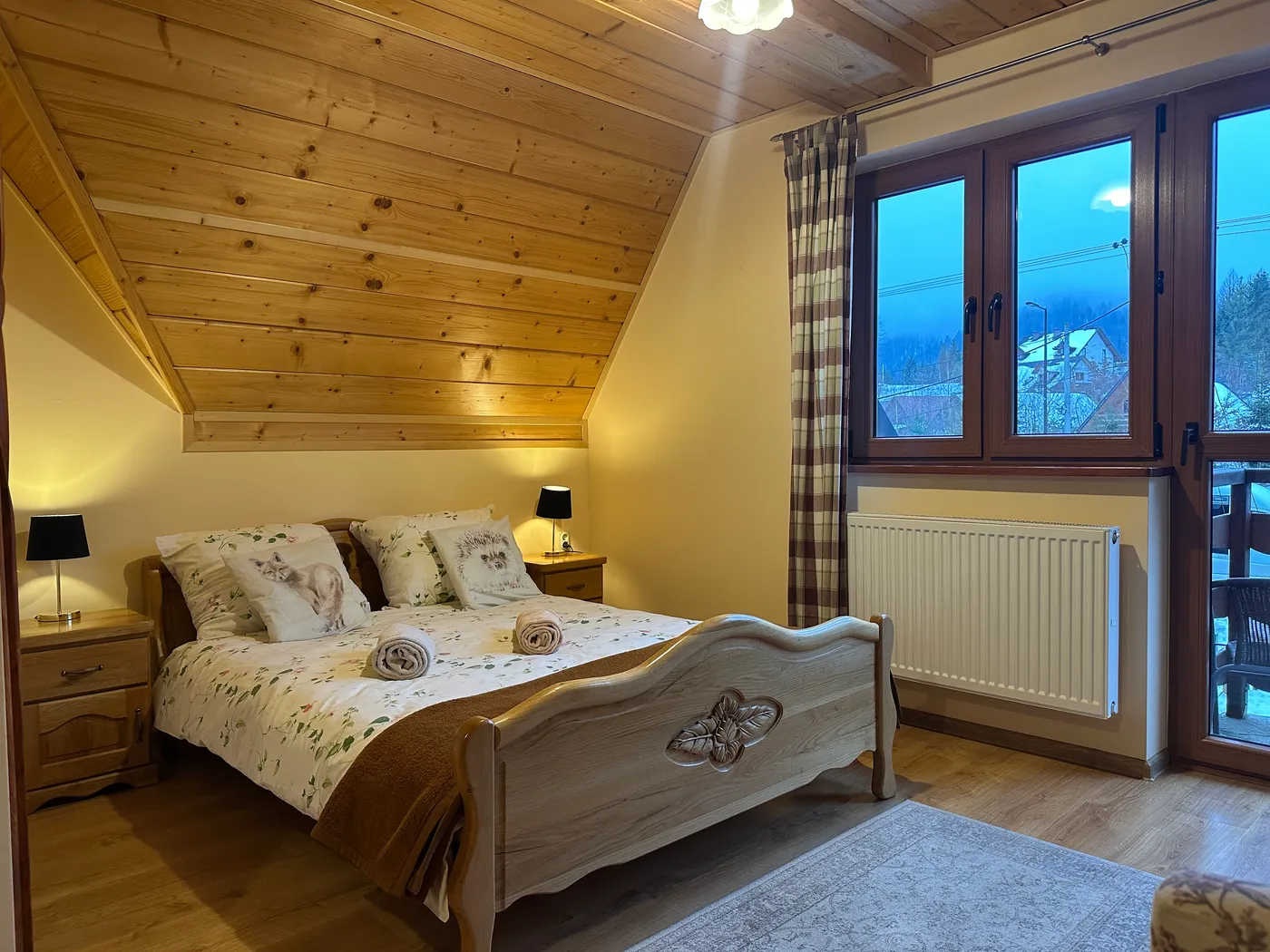 Pokój dwuosobowy z balkonem – noclegi Cisna Bieszczady